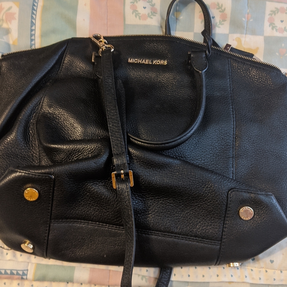 Black Michael Kors purse
